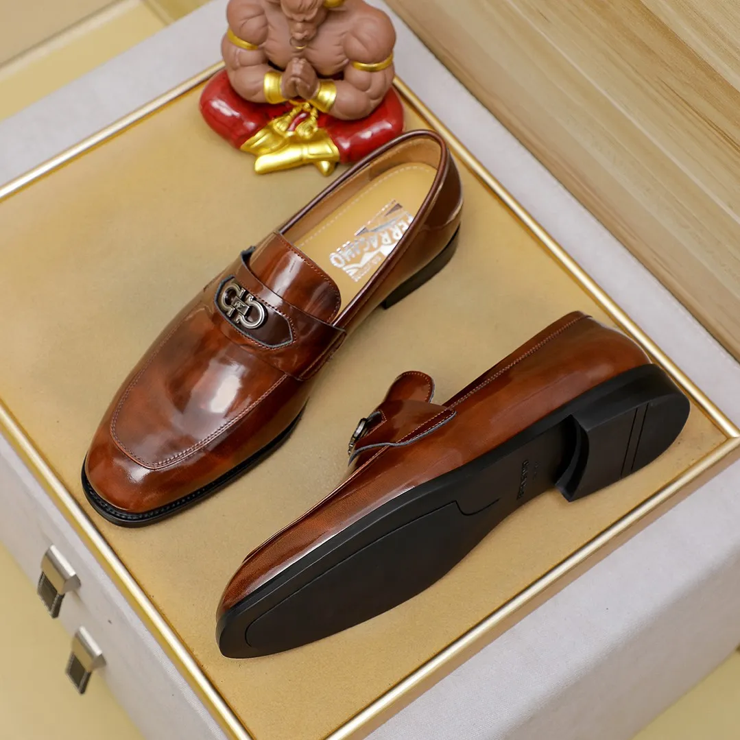Men's shoes💰460🕷🕷[Ferragamo] Ferragamo's top men's business leather shoes💯Original copy of the official website, the upper is made of imported official website 1:1 material🍁Italian imported cowhide🇮🇹Imported cowhide lining. It’s definitely not made with ordinary craftsmanship, it’s the model used by celebrities! The factory’s craftsmanship is designed to create the most perfect shoes for trendy men! Colors available! Code number 38-44 (45.46 customized)......